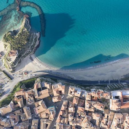 S'O Suites Tropea Extérieur photo